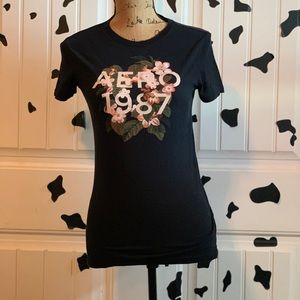 aèropostale, medium, black t-shirt